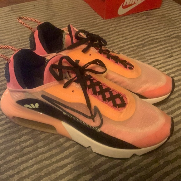 nike air max 2090 orange and pink